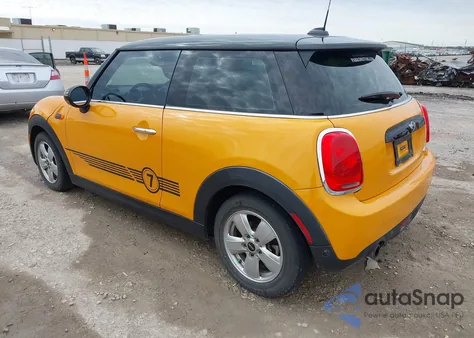 2016 Mini Hardtop Cooper z USA, uszkodzony, nr VIN WMWXP5C52G3B15061